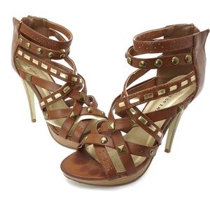 ✨Chinese Laundry Tan Strappy Heels